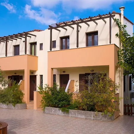 Villa Paradise *