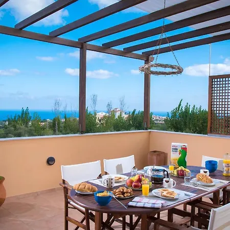 Villa Paradise *